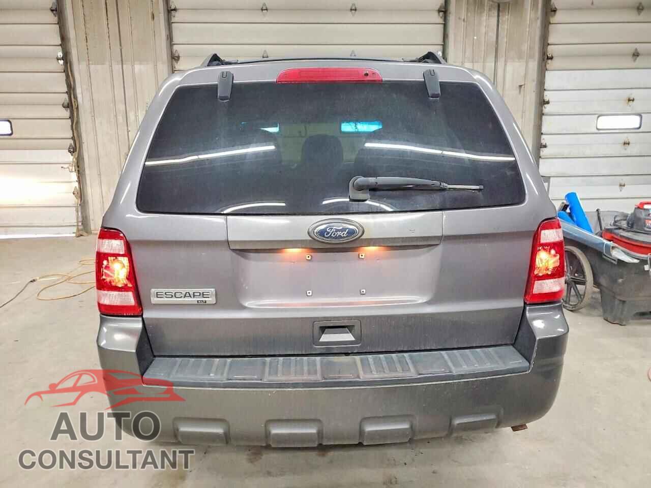 FORD ESCAPE 2010 - 1FMCU0D79AKA34271