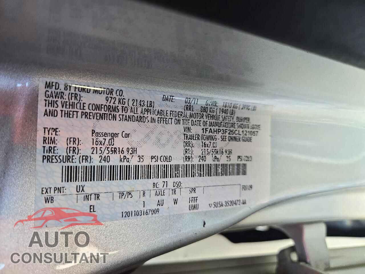 FORD FOCUS 2012 - 1FAHP3F25CL121057