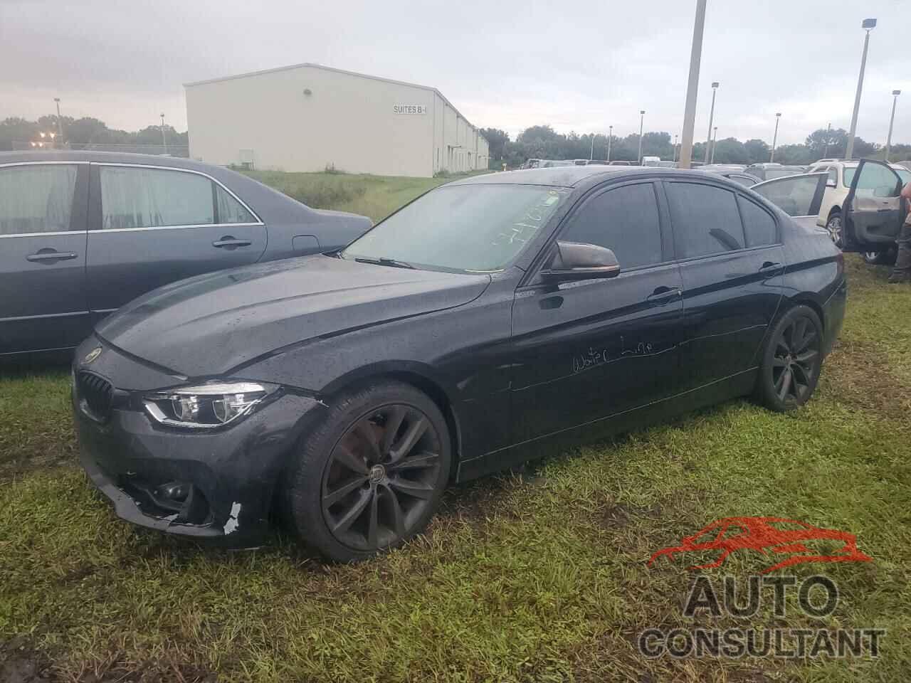 BMW 3 SERIES 2018 - WBA8E1G54JNU93193