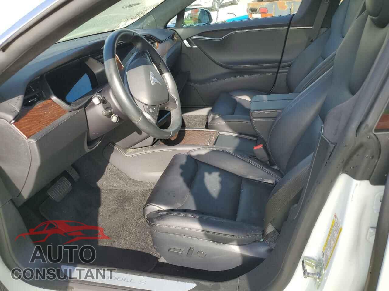 TESLA MODEL S 2020 - 5YJSA1E22LF415008