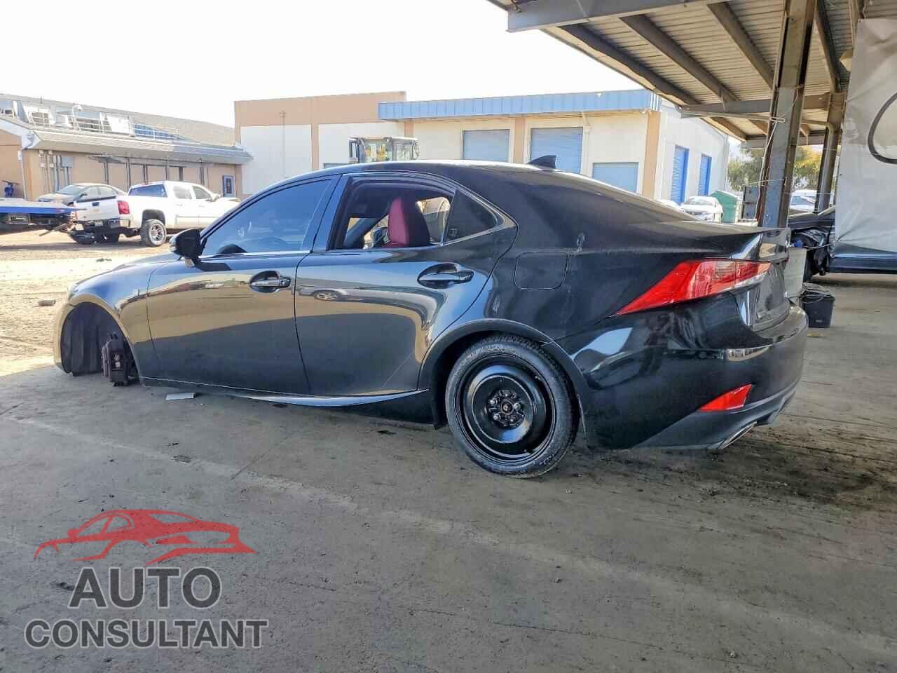 LEXUS IS 2018 - JTHBZ1D20J5032305
