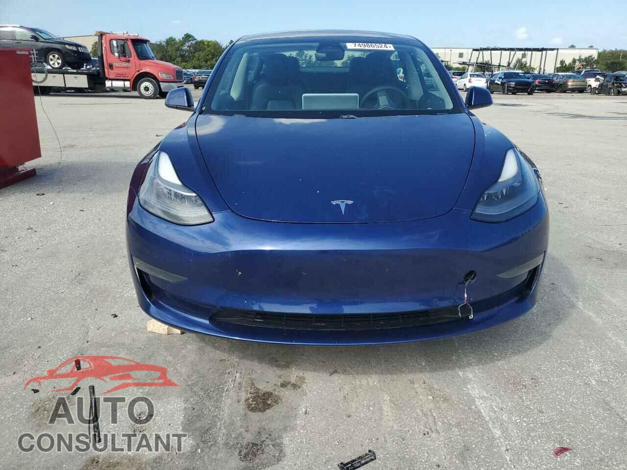 TESLA MODEL 3 2021 - 5YJ3E1EA4MF085096