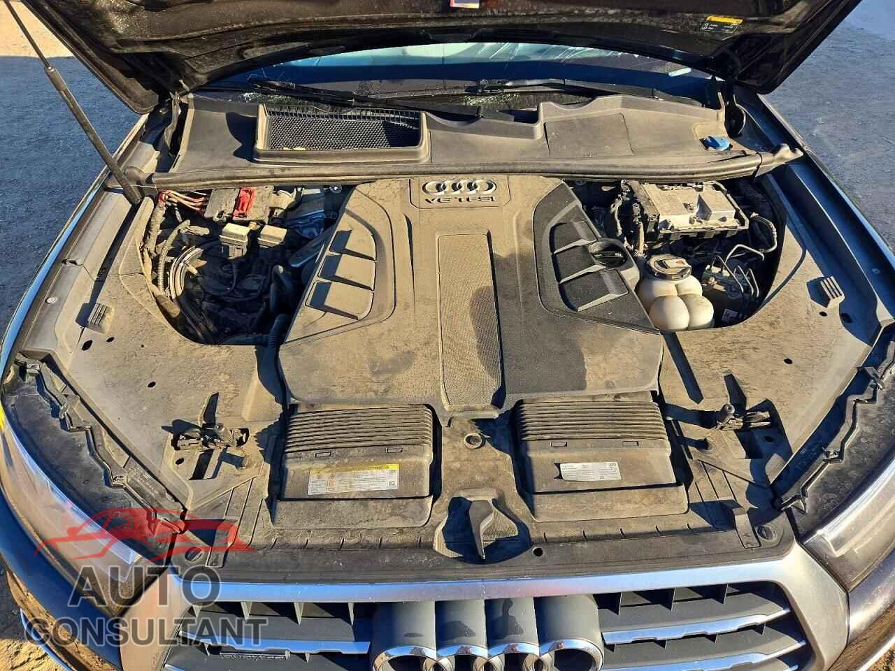 AUDI Q7 2018 - WA1LAAF75JD027137