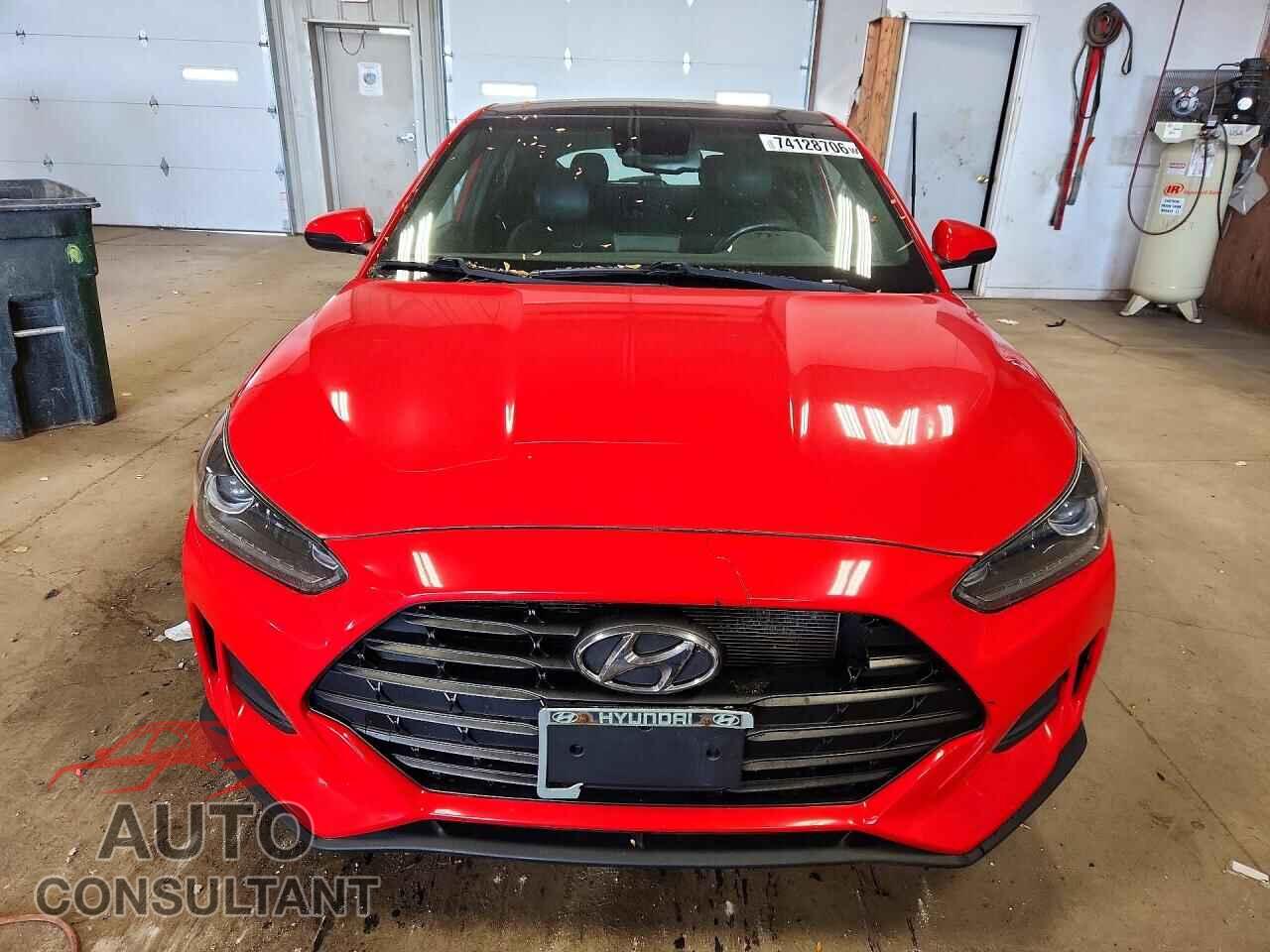 HYUNDAI VELOSTER 2019 - KMHTG6AF7KU014094