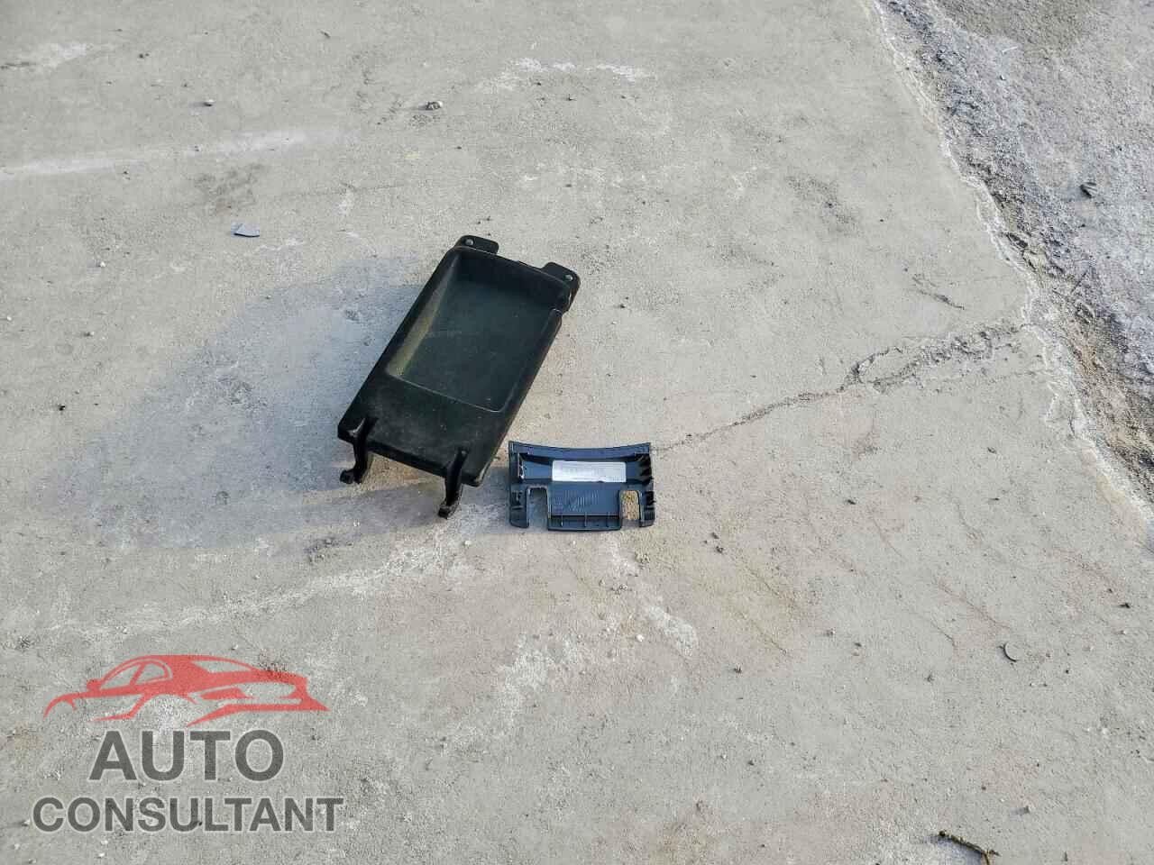 JEEP GRAND CHER 2015 - 1C4RJFBG3FC831484