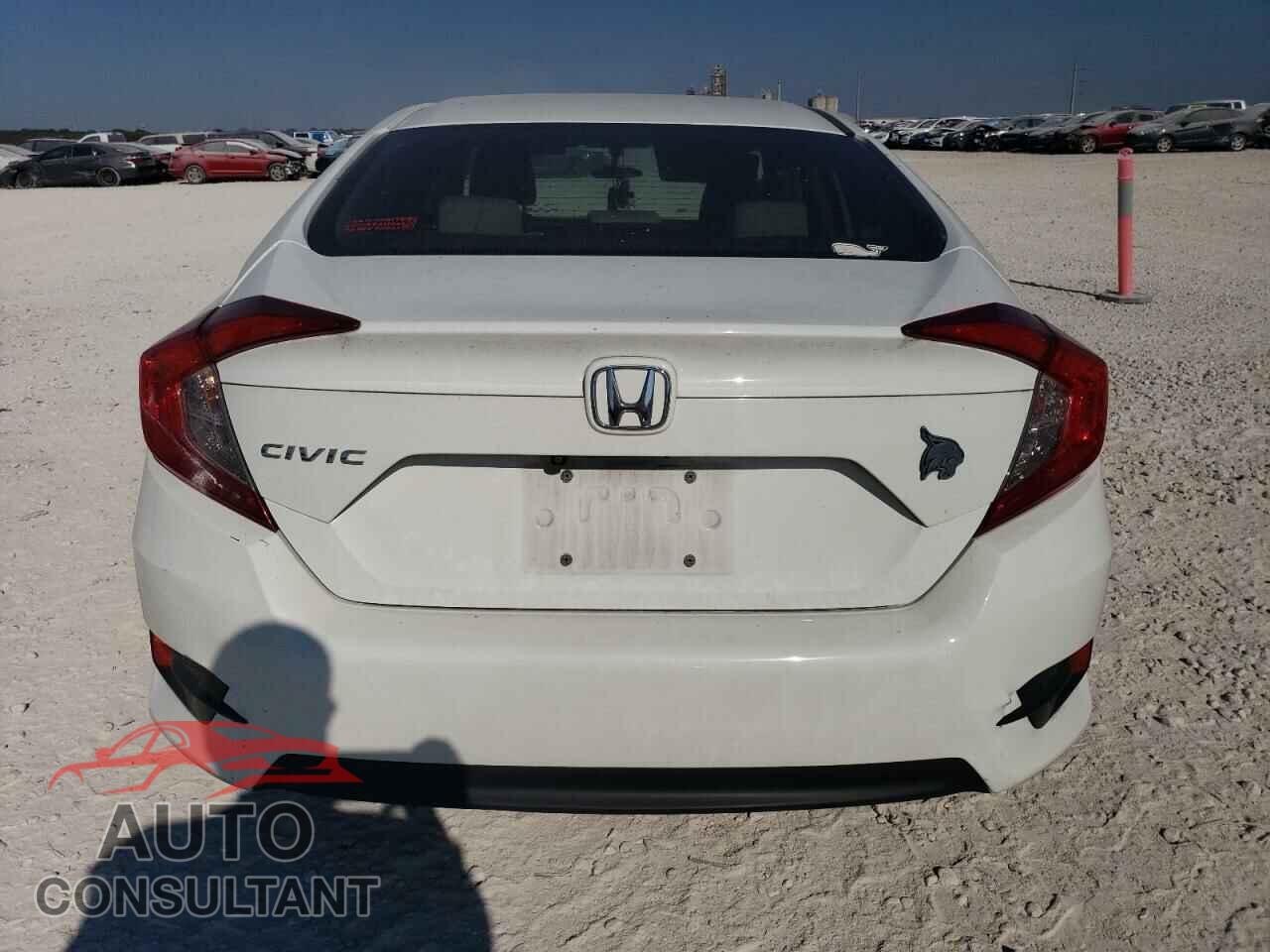 HONDA CIVIC 2017 - 19XFC2F57HE068945