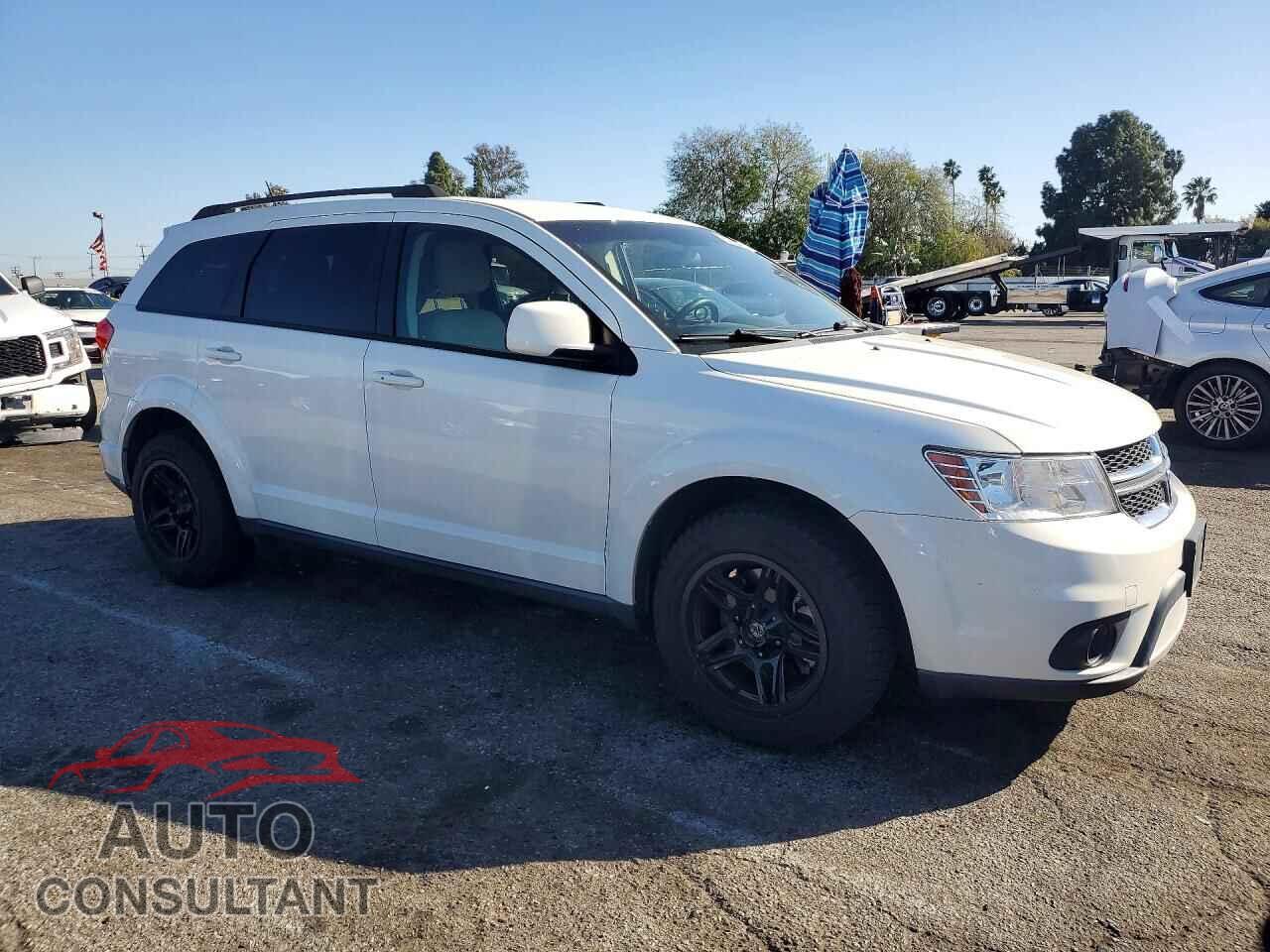 DODGE JOURNEY 2015 - 3C4PDCBG2FT744080