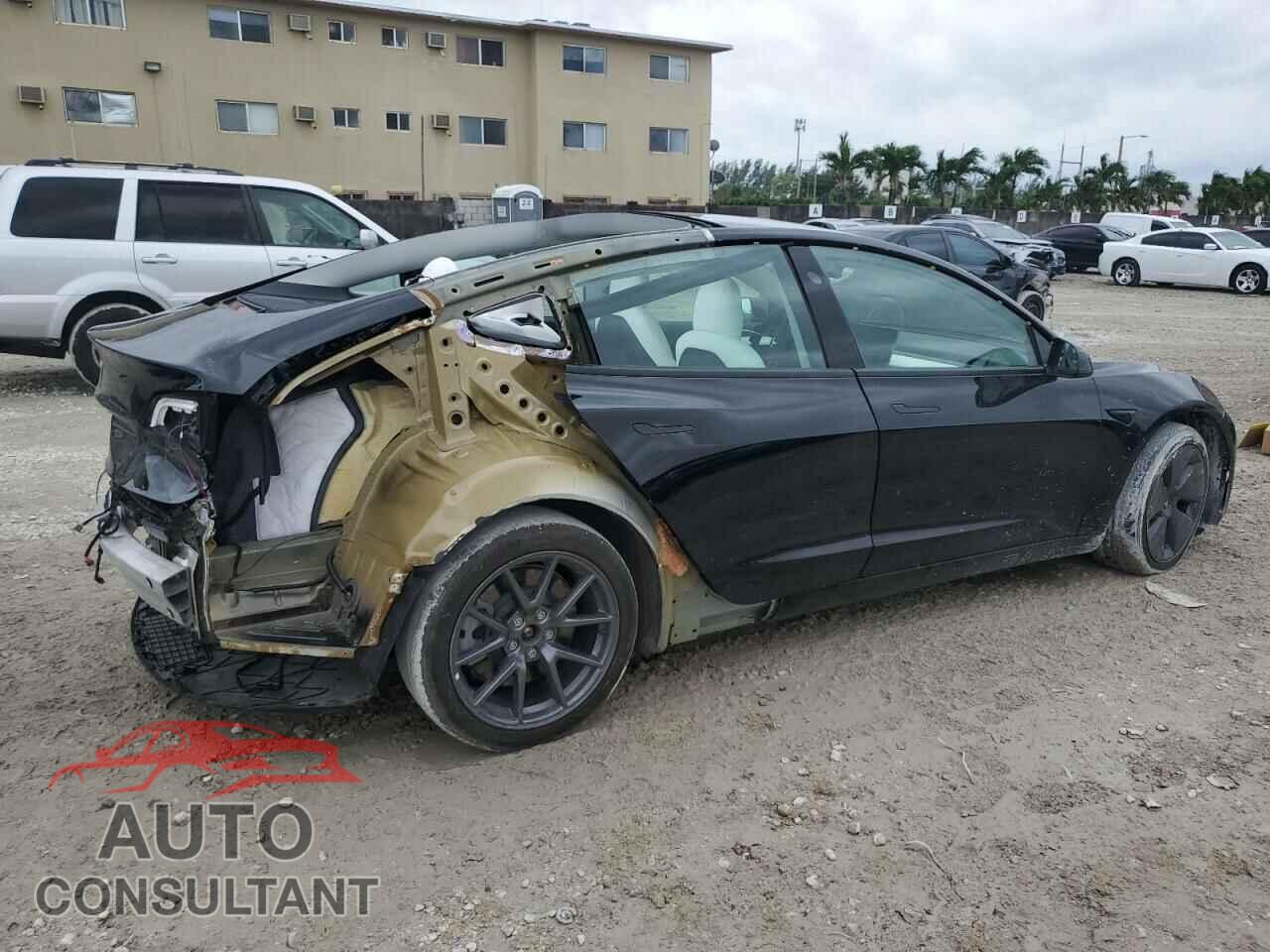 TESLA MODEL 3 2022 - 5YJ3E1EA0NF204795
