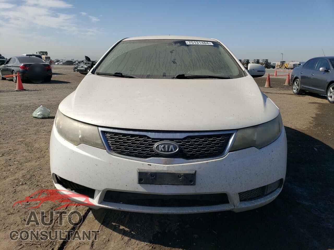 KIA FORTE 2013 - KNAFW4A35D5741002