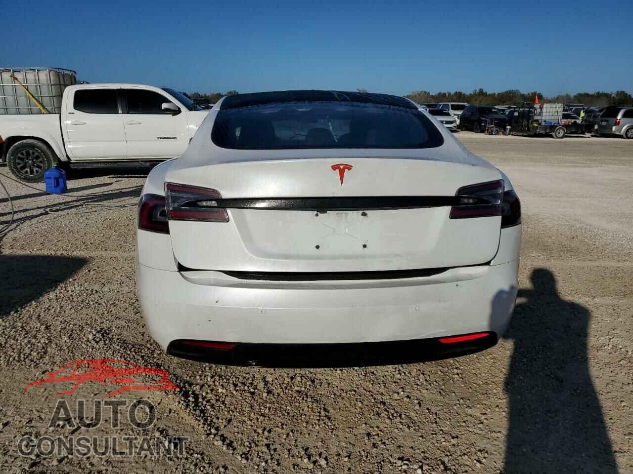 TESLA MODEL S 2020 - 5YJSA1E2XLF401275