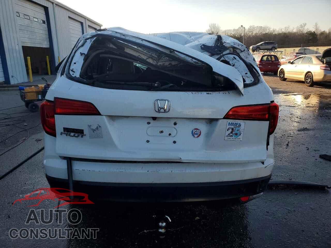 HONDA PILOT 2017 - 5FNYF5H7XHB031818