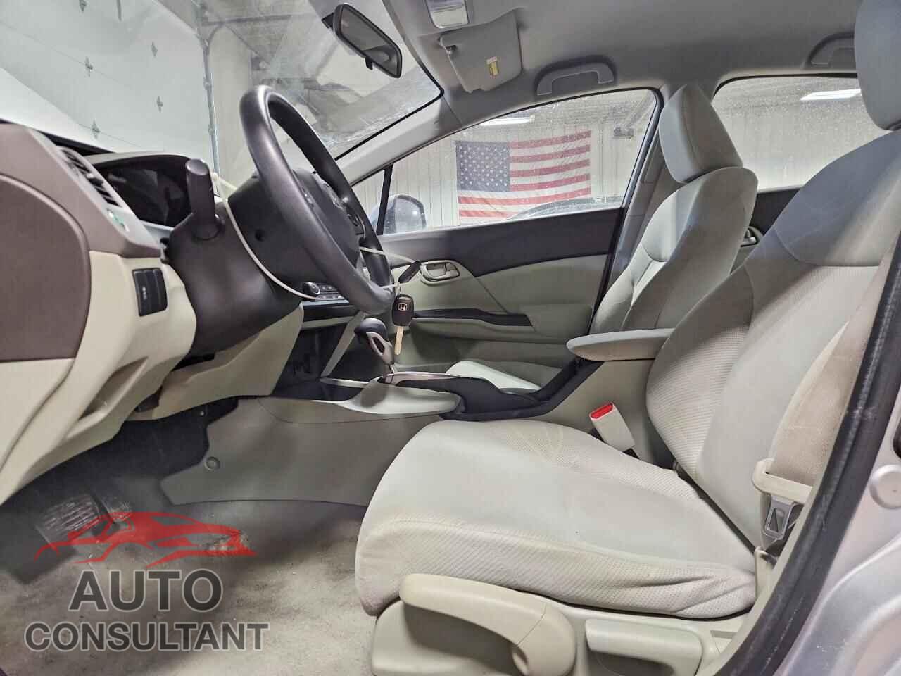 HONDA CIVIC 2012 - 19XFB2F59CE010458
