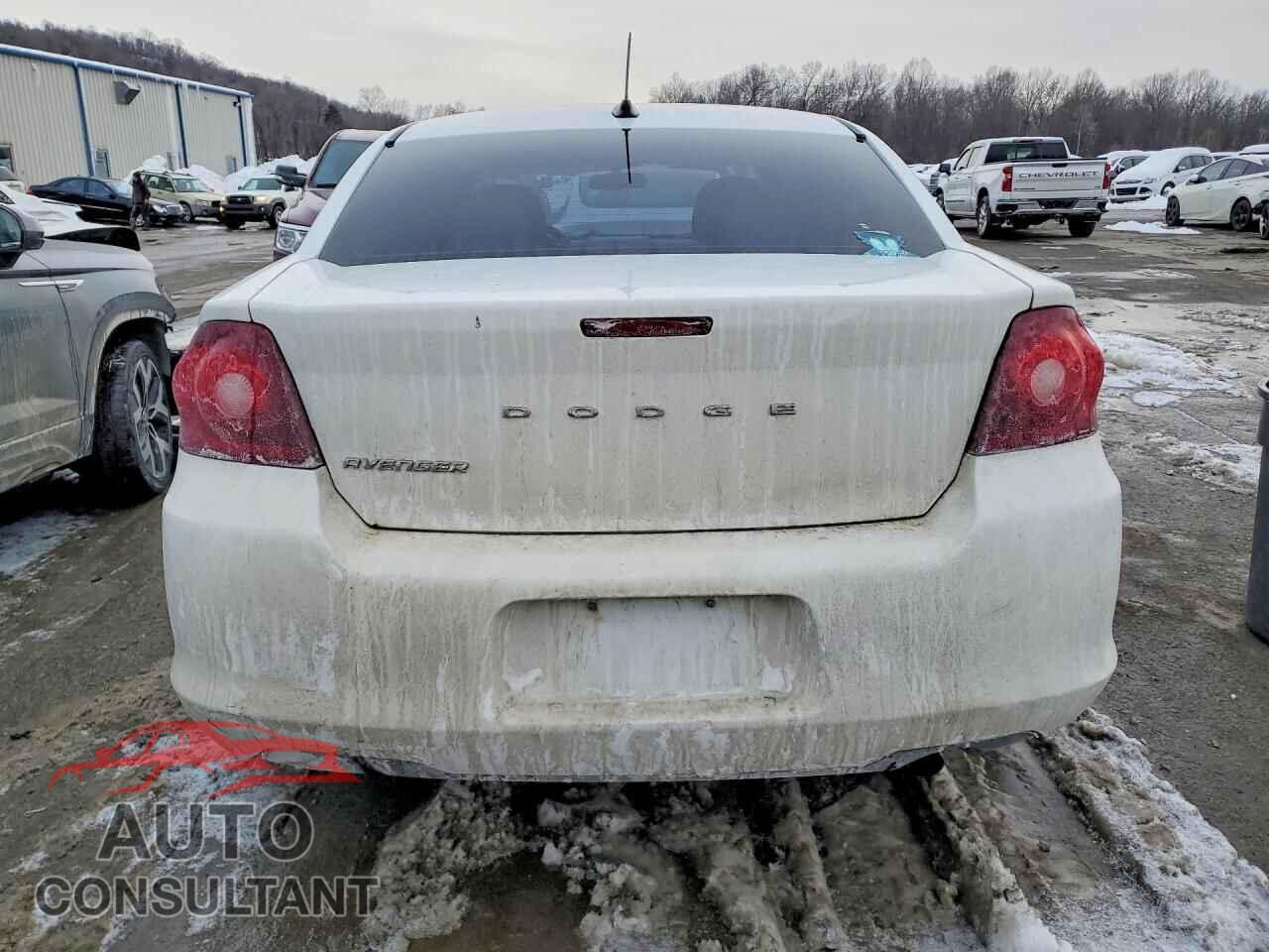 DODGE AVENGER 2011 - 1B3BD1FB3BN572943