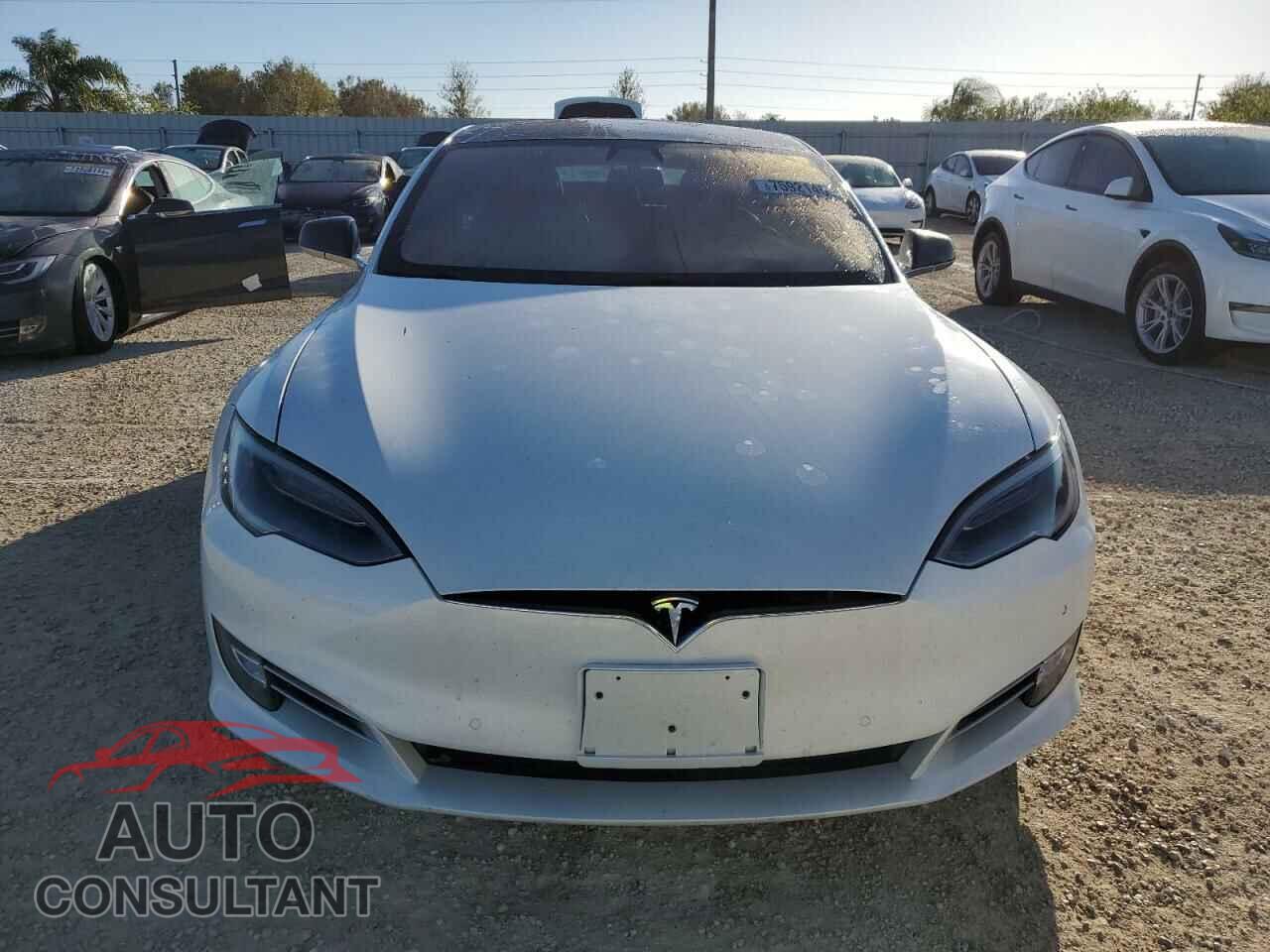 TESLA MODEL S 2020 - 5YJSA1E2XLF401275