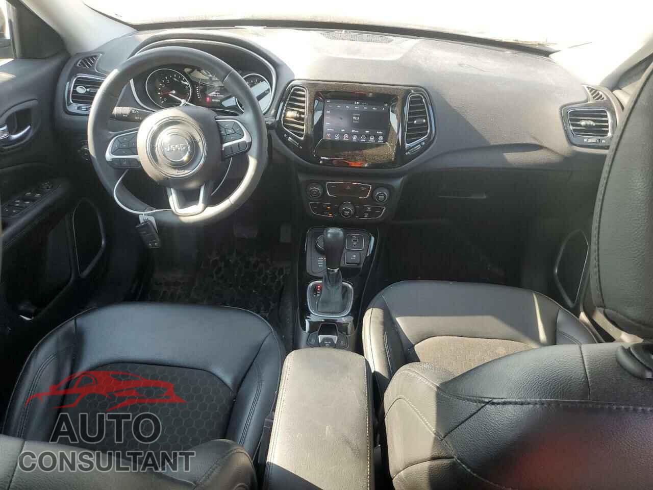 JEEP COMPASS 2021 - 3C4NJDBB2MT504325