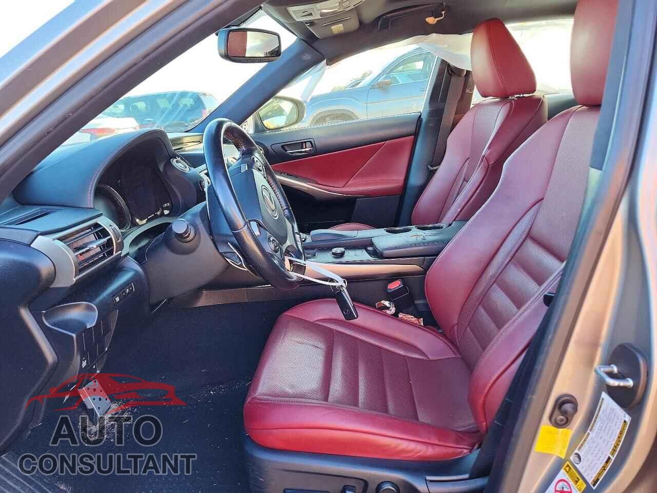 LEXUS IS 2016 - JTHBA1D26G5026301