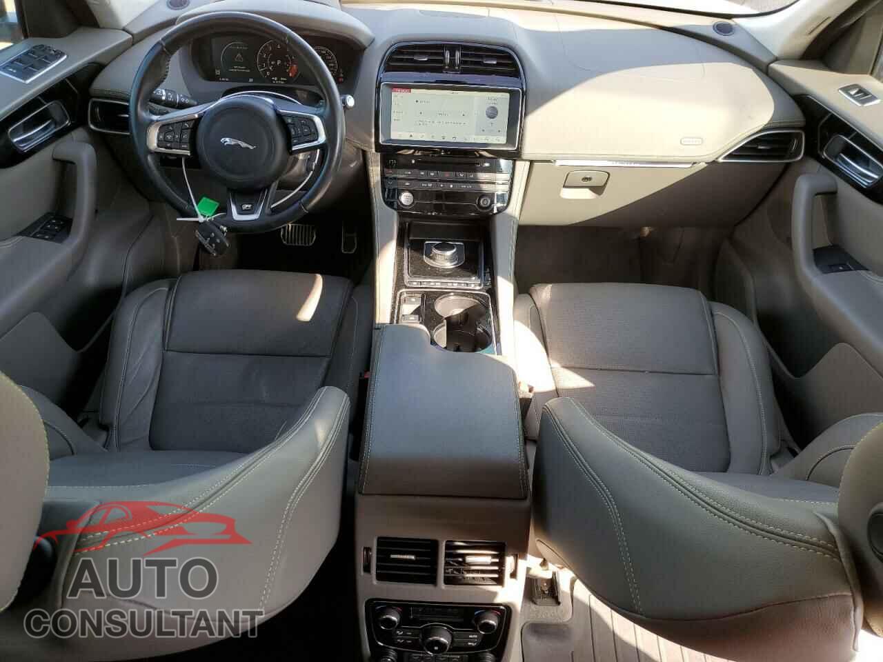 JAGUAR F-PACE 2017 - SADCL2BV5HA063470