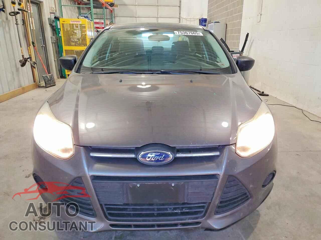 FORD FOCUS 2014 - 1FADP3E29EL363224
