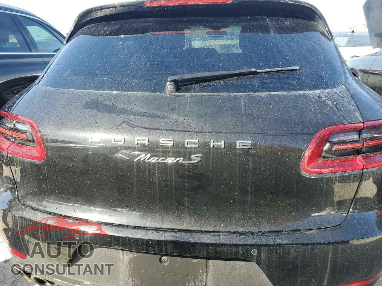 PORSCHE MACAN 2016 - WP1AB2A51GLB57239