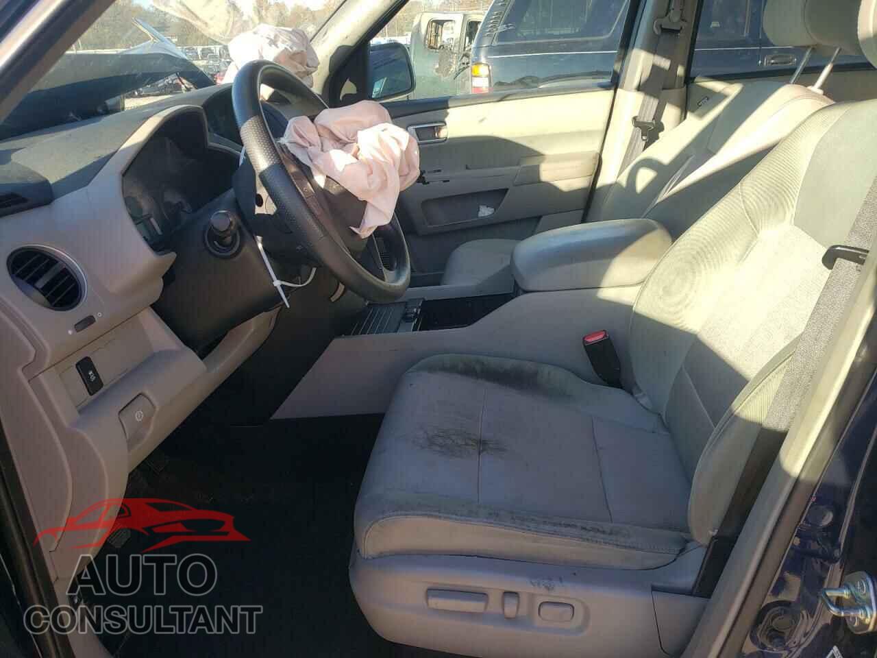 HONDA PILOT 2015 - 5FNYF4H41FB050903
