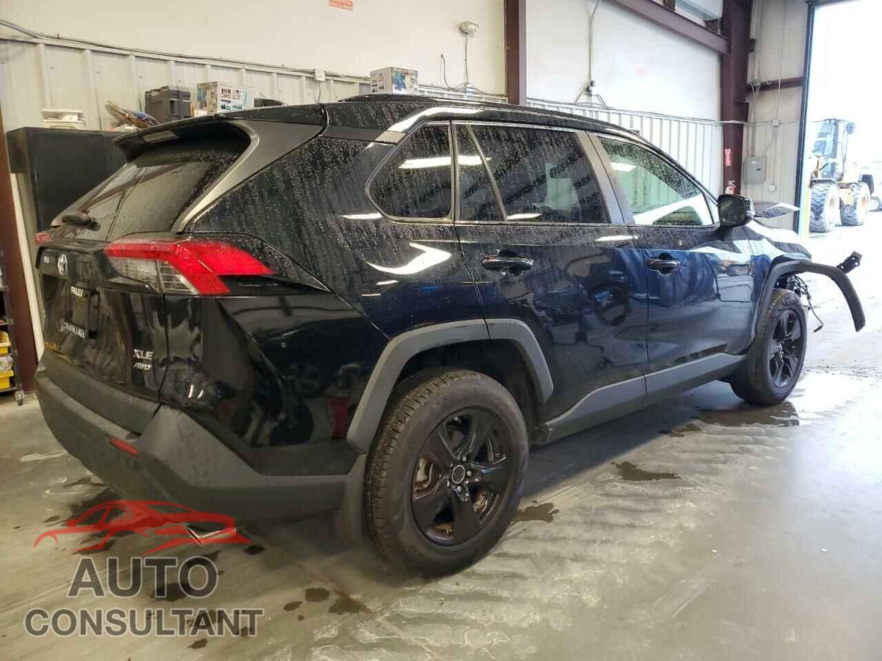 TOYOTA RAV4 2019 - JTMP1RFV4KD003028