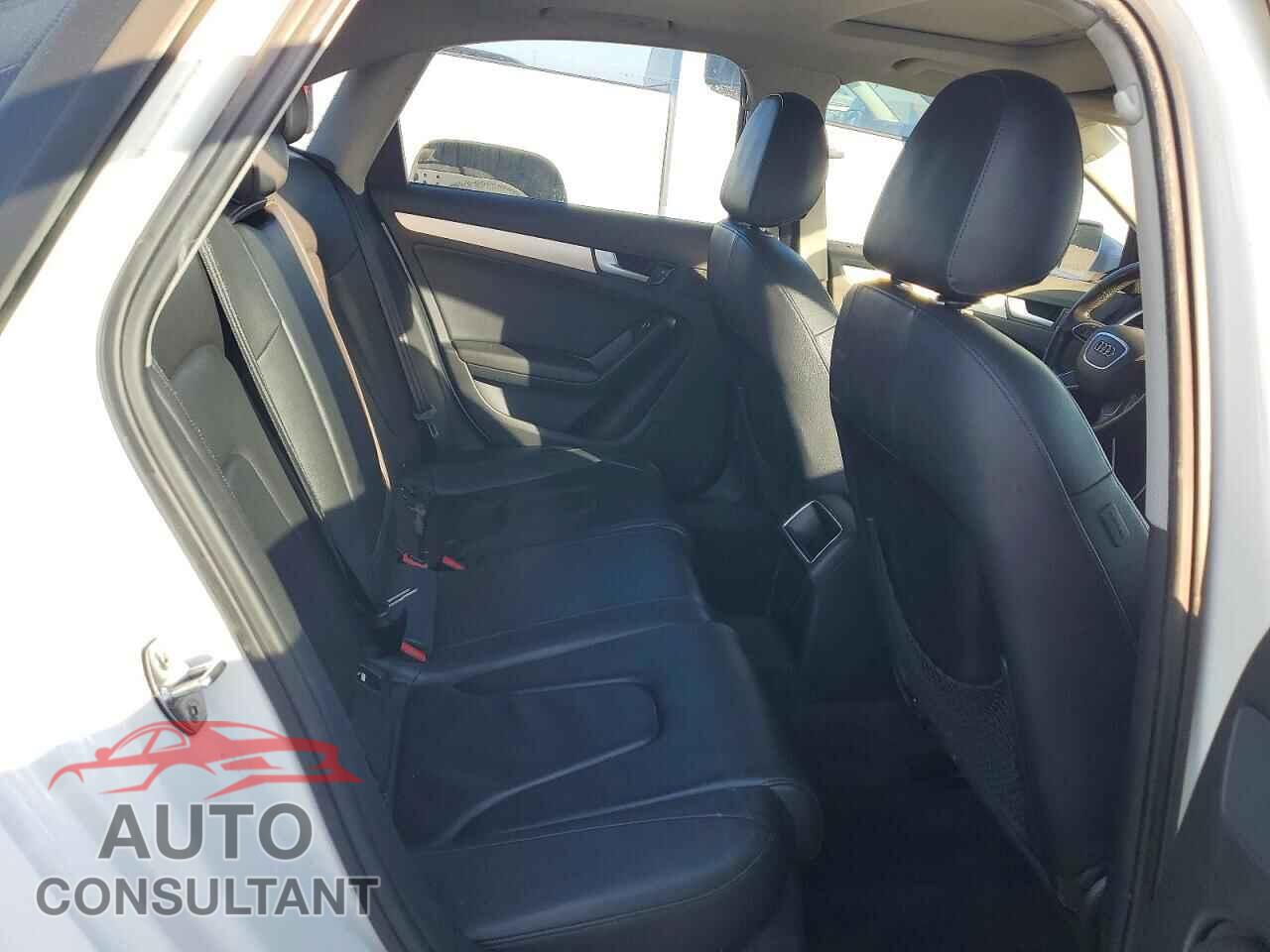 AUDI A4 2013 - WAUAFAFL8DA196602