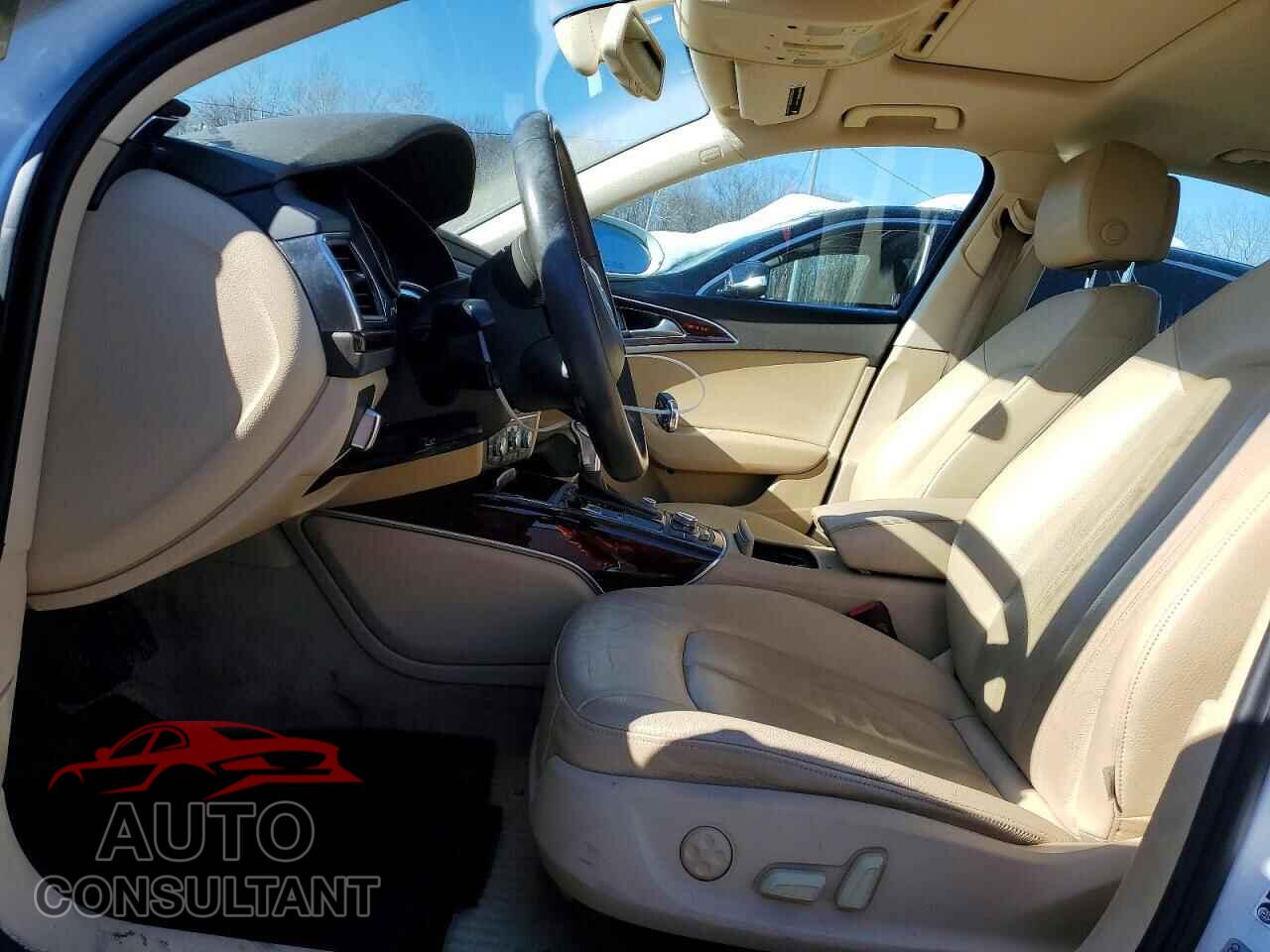 AUDI A6 2013 - WAUGFAFC0DN089031