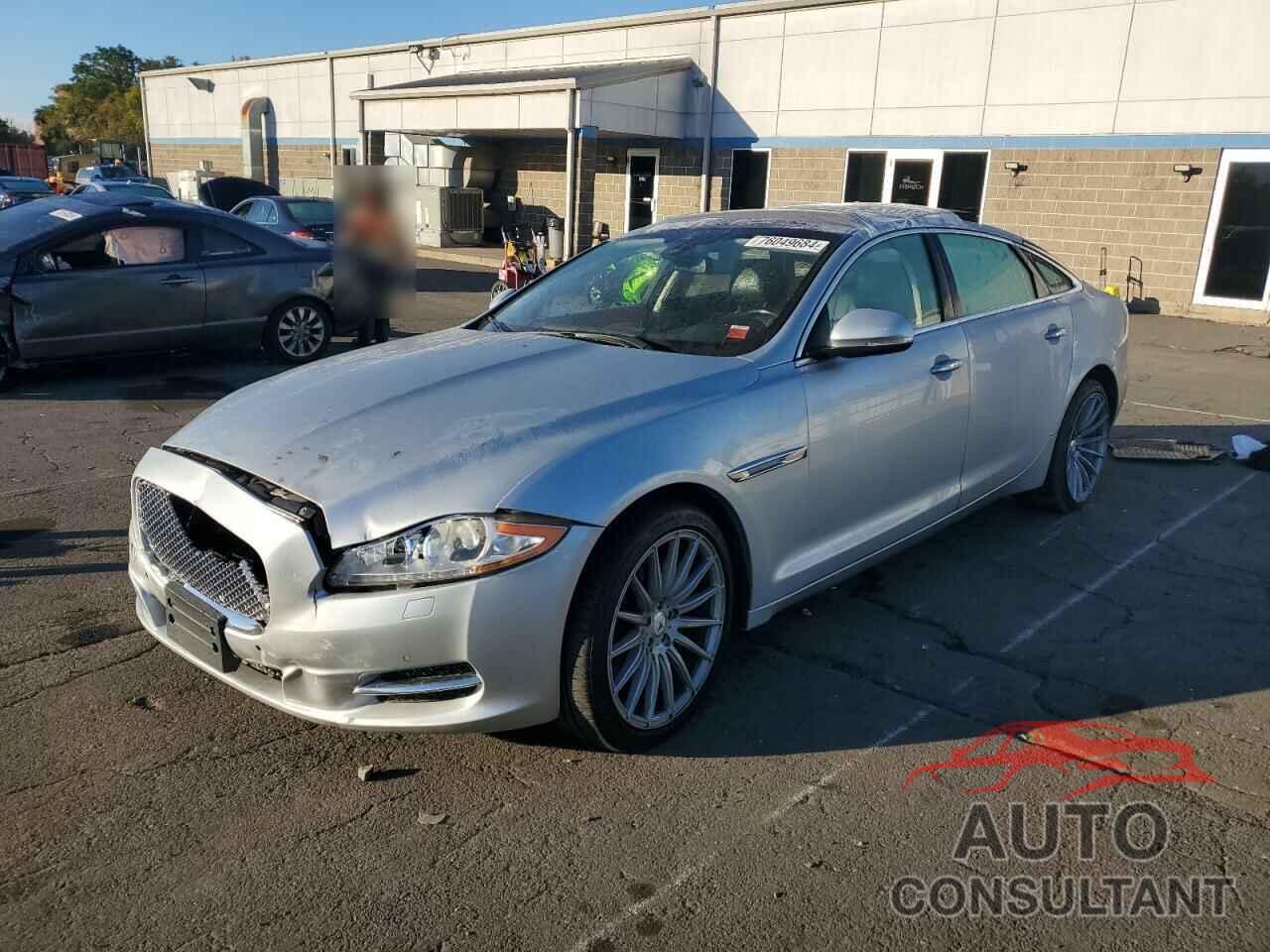 JAGUAR XJ 2015 - SAJWJ2GD6F8V81253