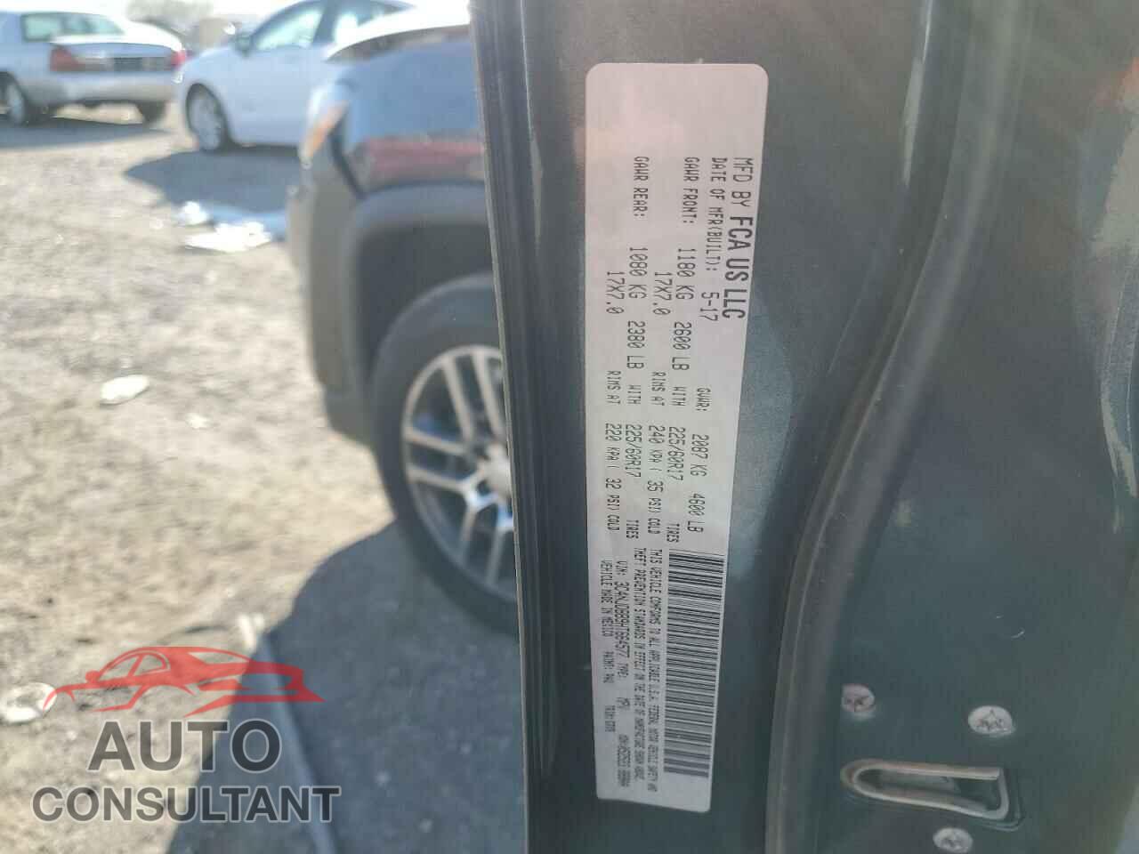 JEEP COMPASS 2017 - 3C4NJDBB9HT664577