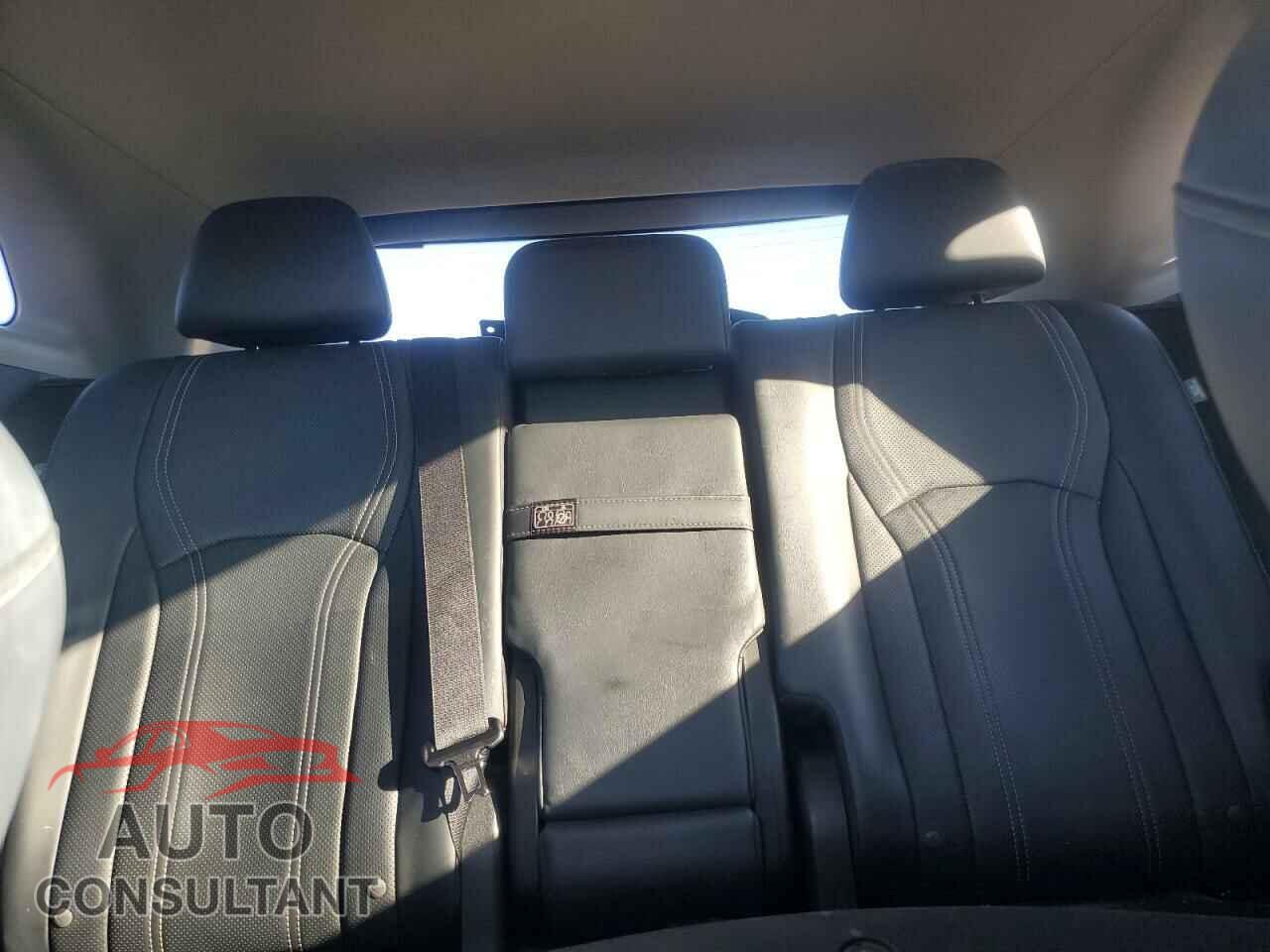 LEXUS RX350 2017 - 2T2BZMCA5HC063716