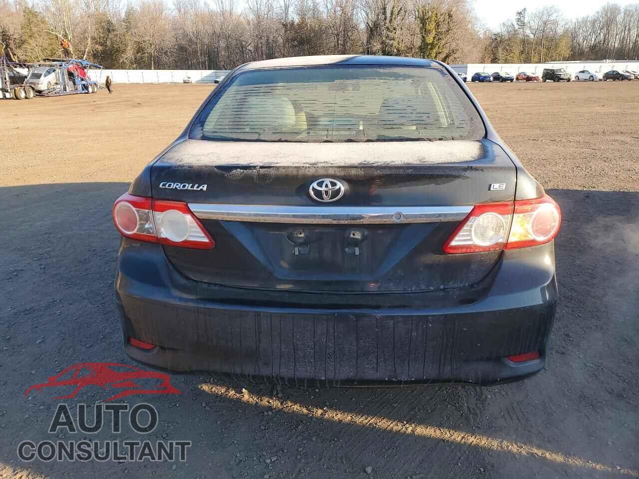 TOYOTA COROLLA 2013 - 5YFBU4EE9DP147485