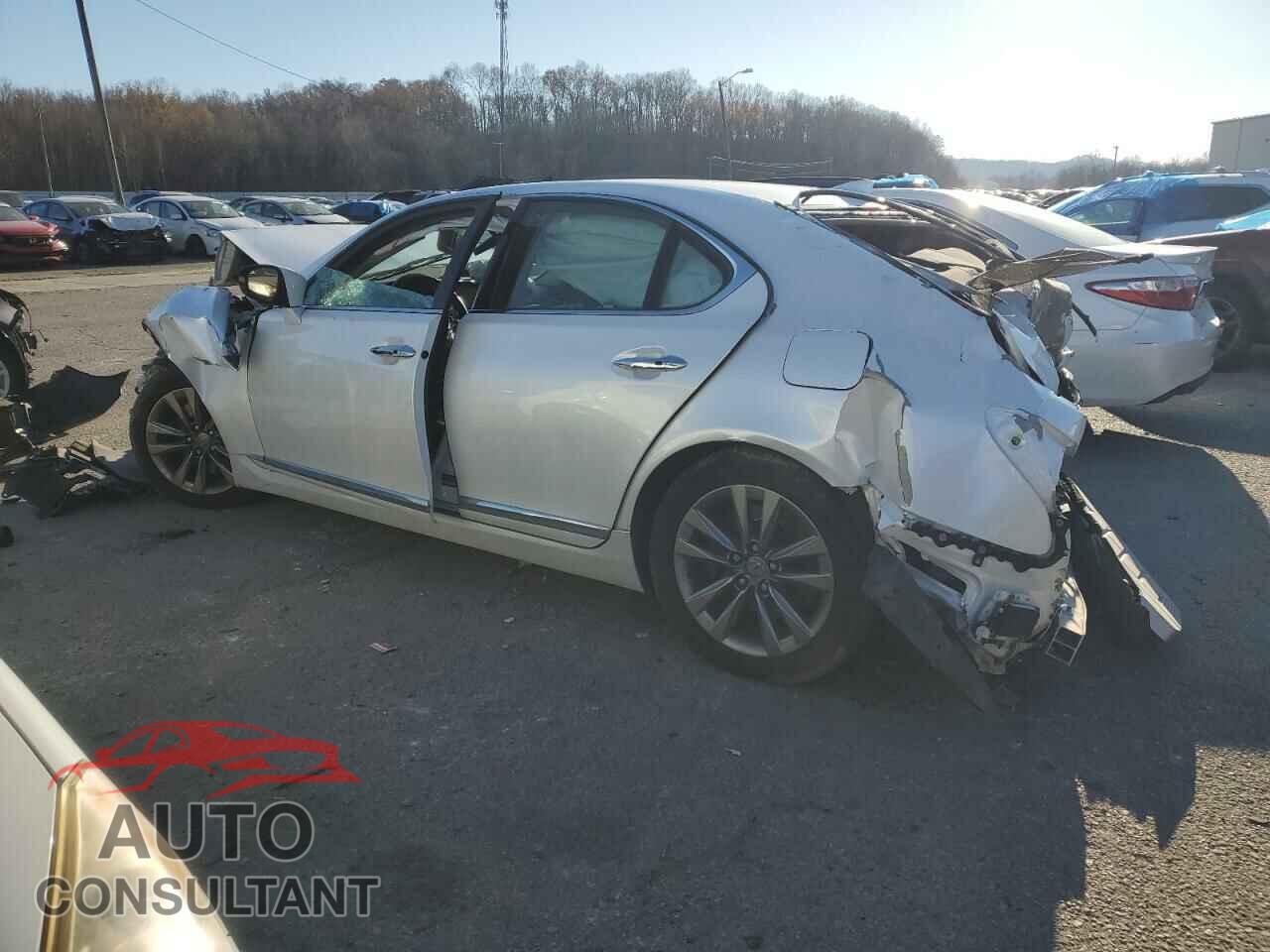 LEXUS LS460 2016 - JTHCL5EF1G5026357