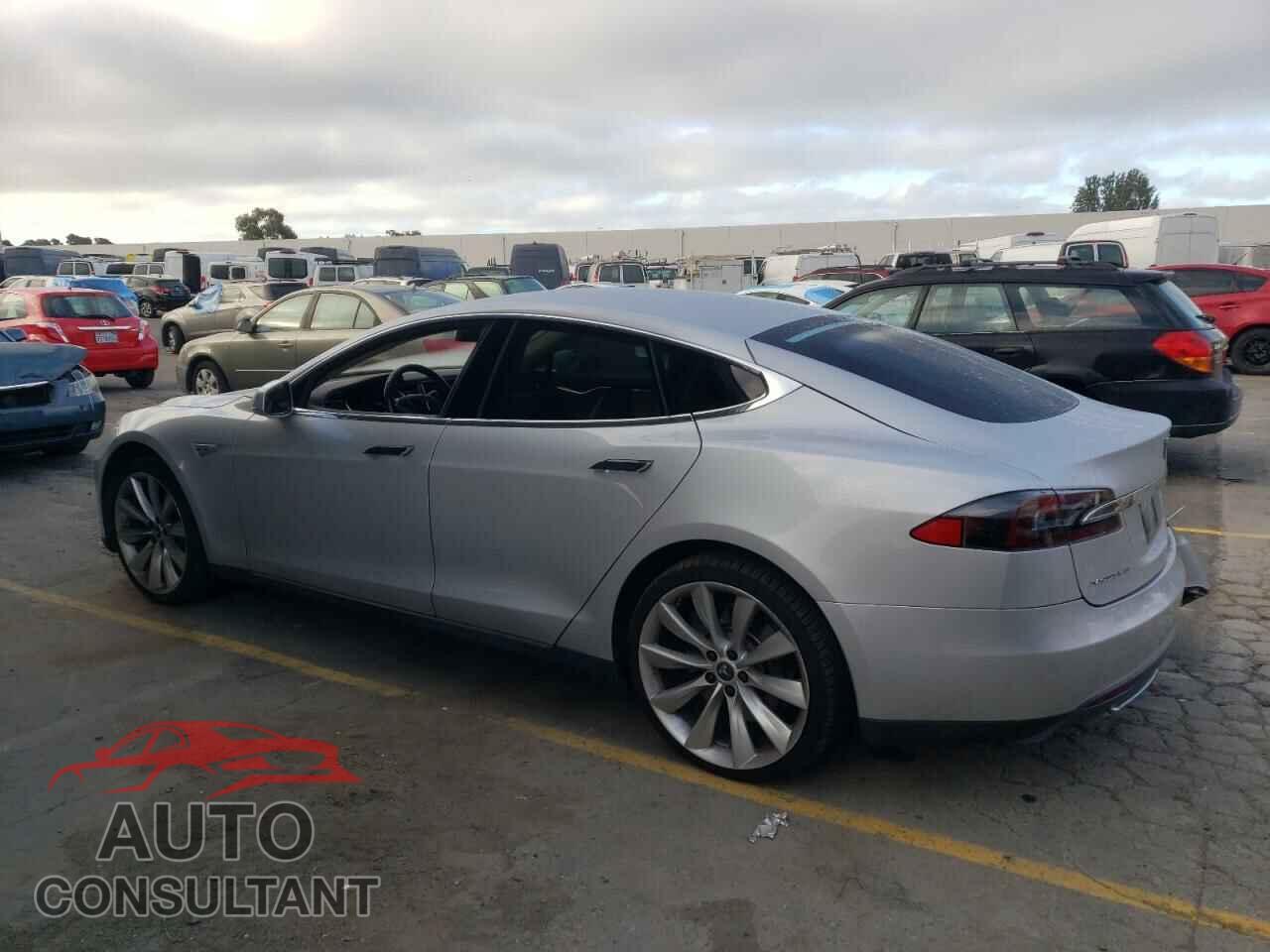 TESLA MODEL S 2012 - 5YJSA1CP8CFP01363