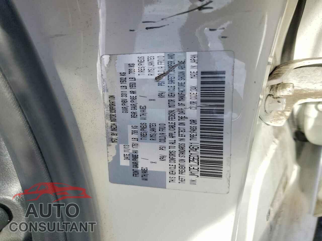 MAZDA 2 2014 - JM1DE1LZ5E0174611