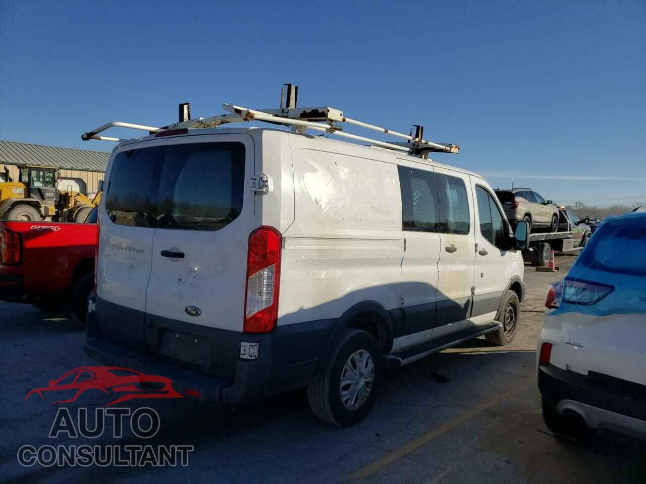 FORD TRANSIT 2016 - 1FTYR1ZM0GKB04829