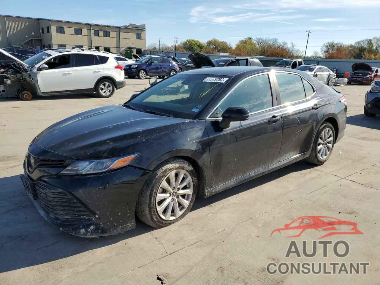 TOYOTA CAMRY 2018 - 4T1B11HK2JU032925