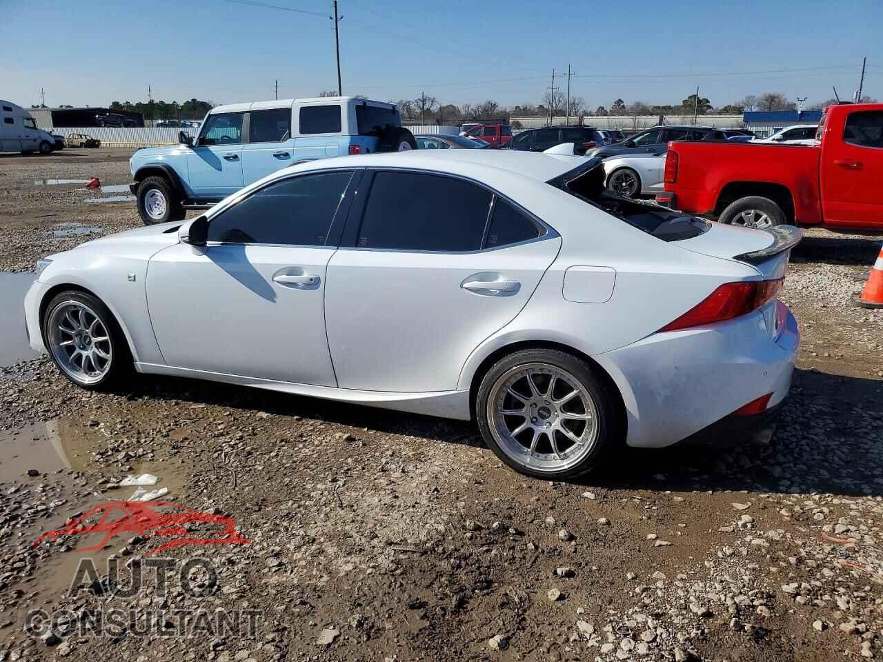 LEXUS IS 2019 - JTHBA1D22K5095656