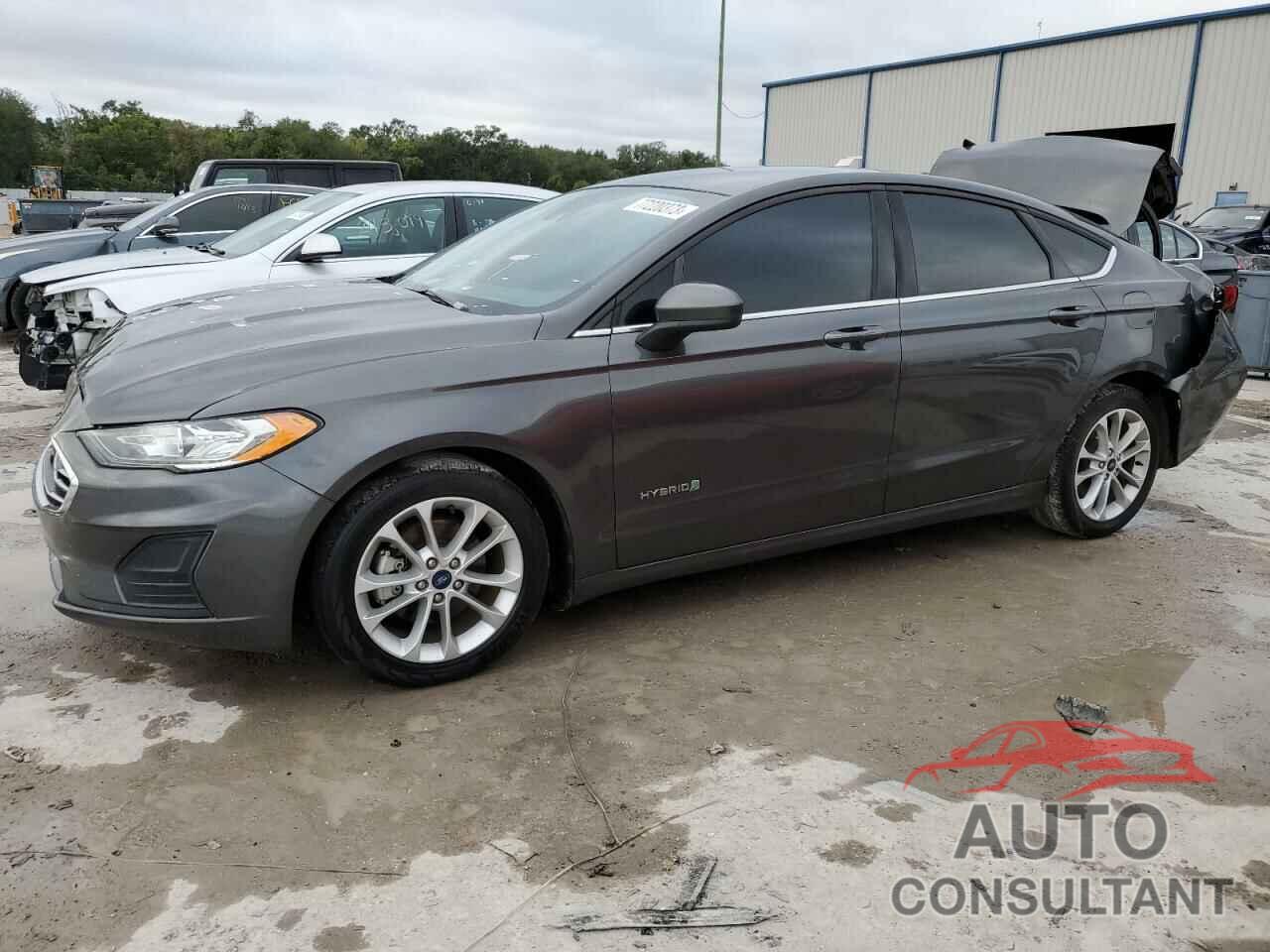 FORD FUSION 2019 - 3FA6P0LU2KR258193