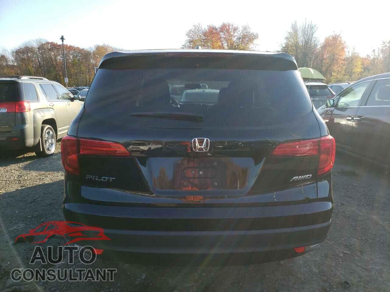 HONDA PILOT 2017 - 5FNYF6H77HB069805