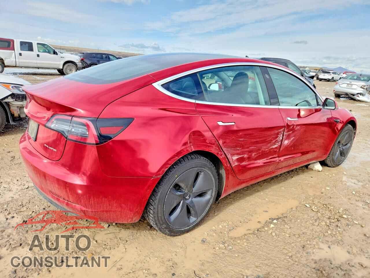 TESLA MODEL 3 2019 - 5YJ3E1EB3KF387324