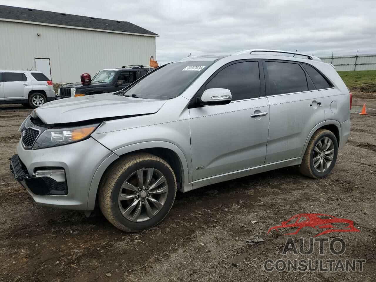 KIA SORENTO 2013 - 5XYKWDA24DG352089