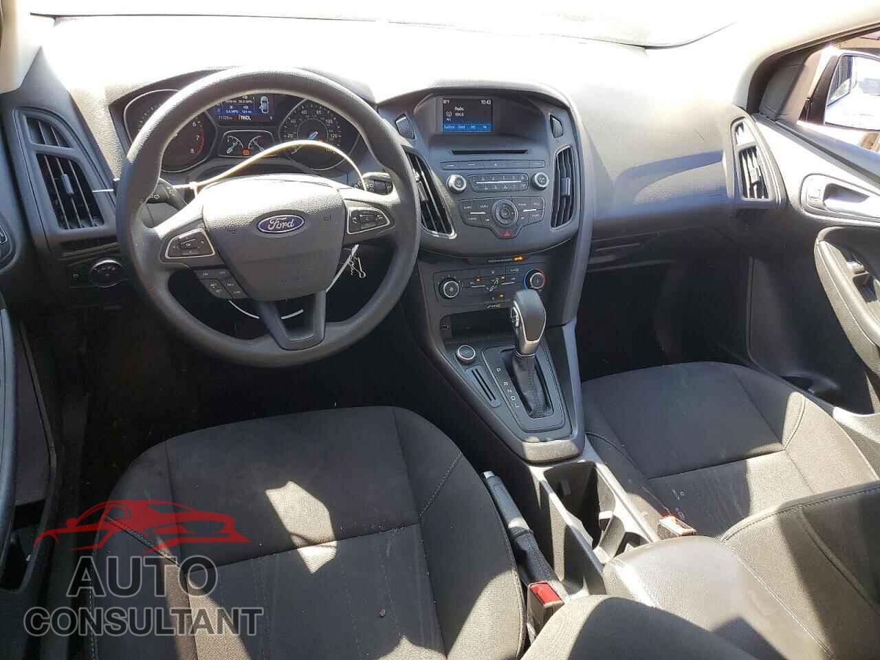 FORD FOCUS 2017 - 1FADP3K23HL338764