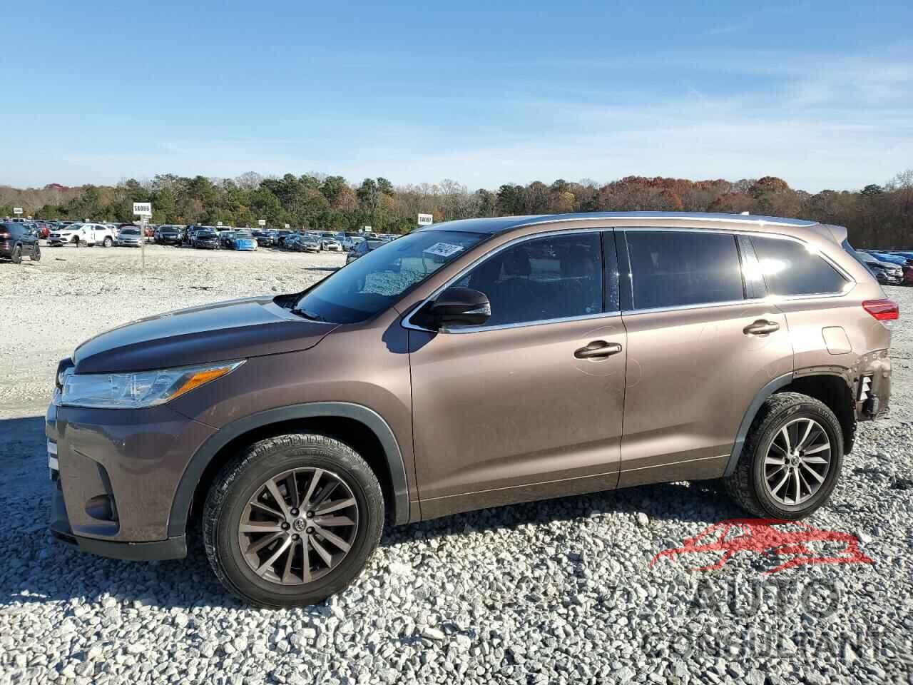 TOYOTA HIGHLANDER 2017 - 5TDKZRFH0HS196241