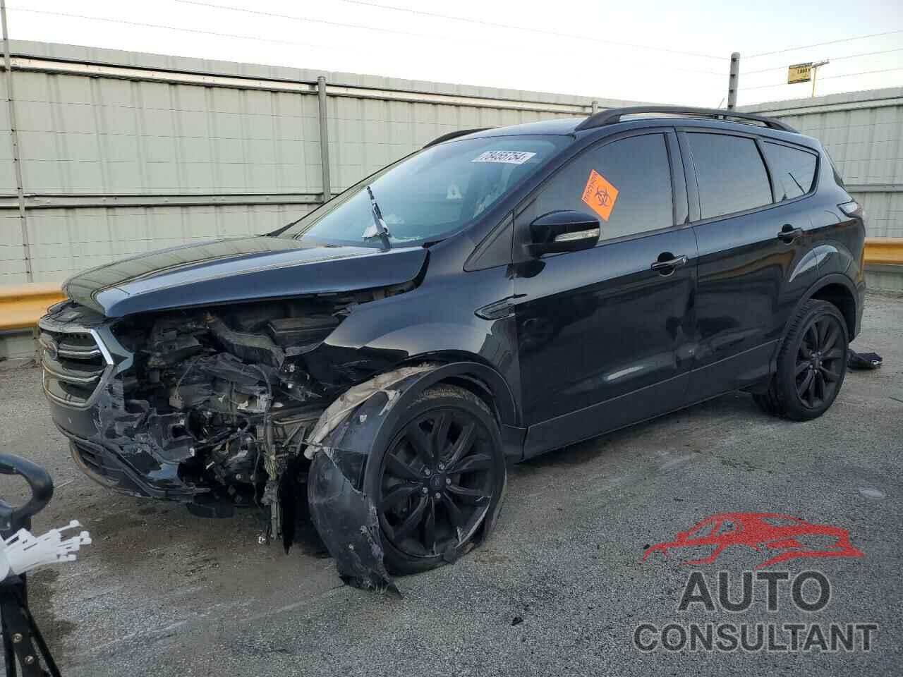 FORD ESCAPE 2017 - 1FMCU0J93HUA99914