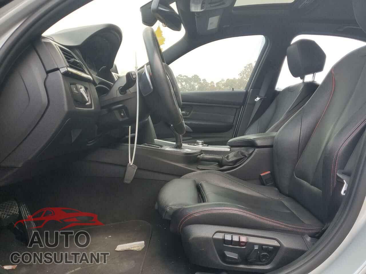 BMW 3 SERIES 2012 - WBA3A5C5XCF258636