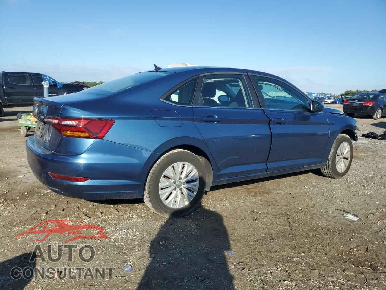 VOLKSWAGEN JETTA 2019 - 3VWC57BU2KM152043