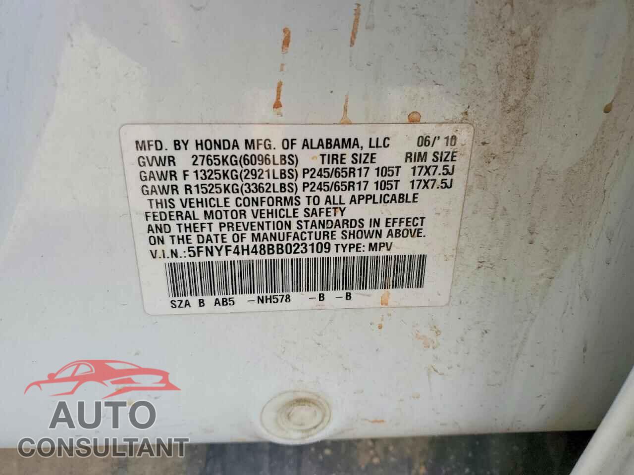 HONDA PILOT 2011 - 5FNYF4H48BB023109