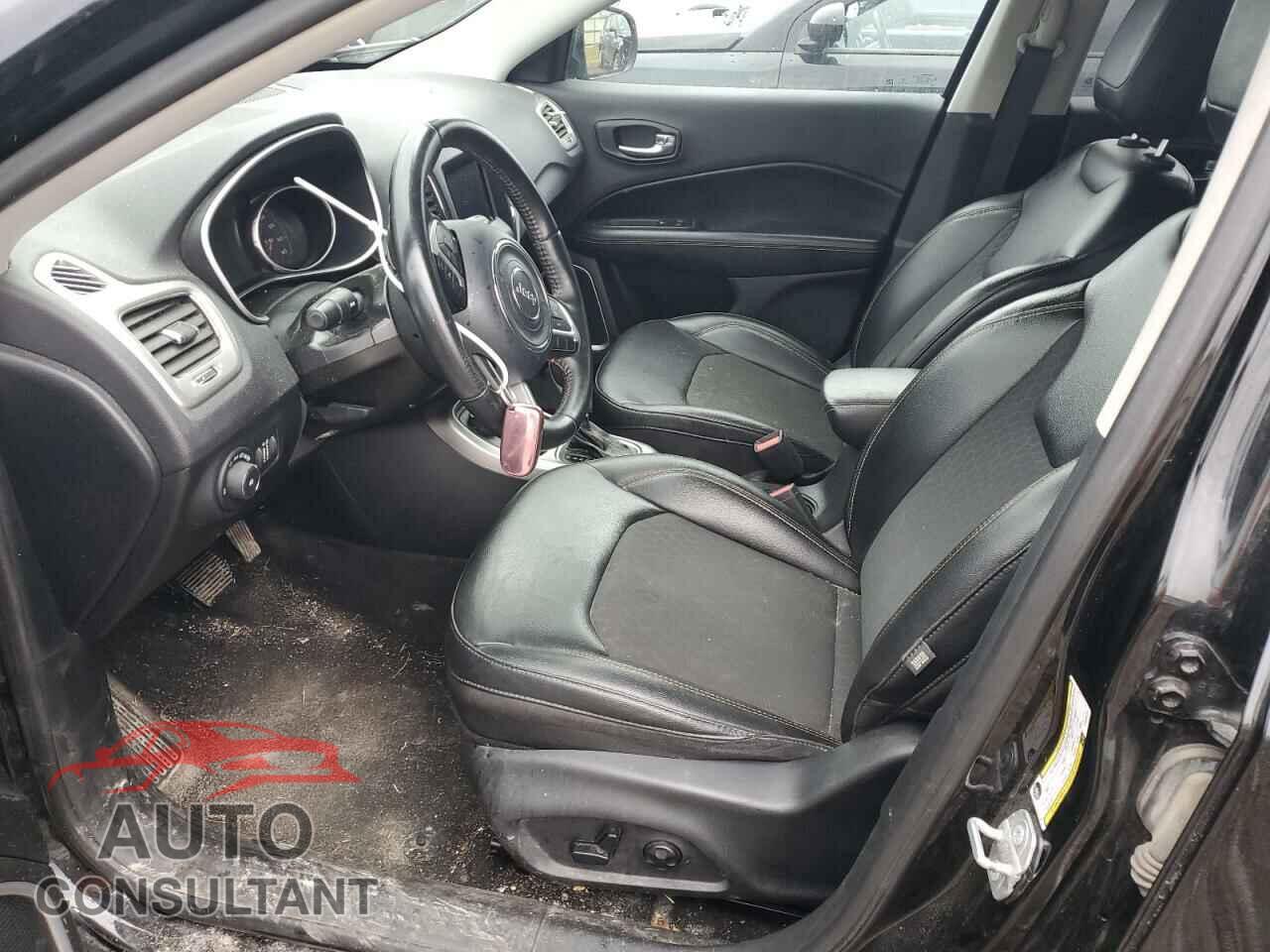 JEEP COMPASS 2019 - 3C4NJDBBXKT595731
