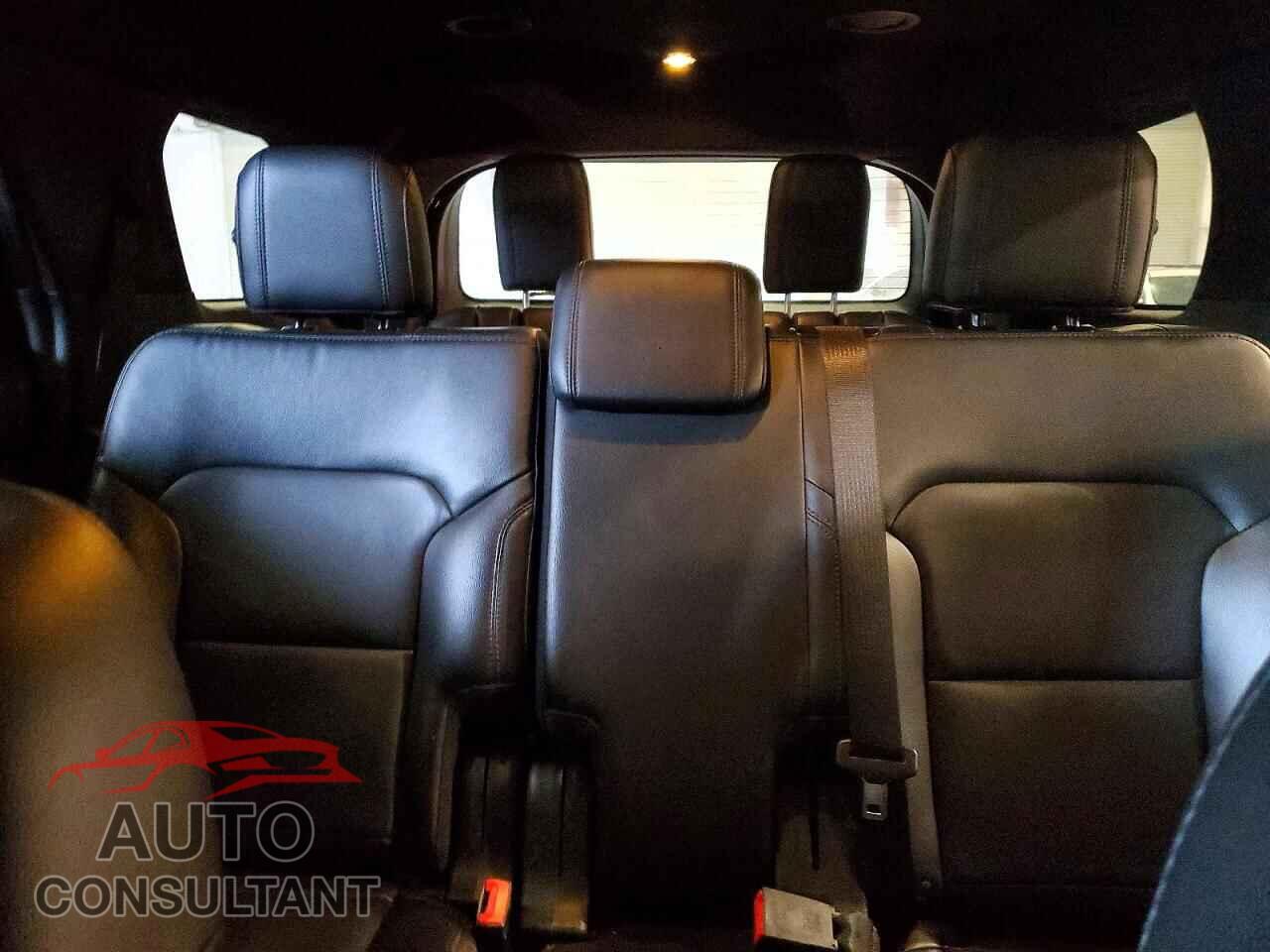 FORD EXPLORER 2018 - 1FM5K8D89JGB41037