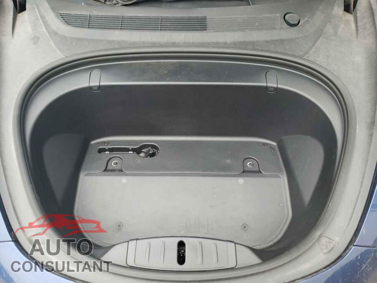 TESLA MODEL 3 2019 - 5YJ3E1EB4KF407192